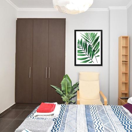 Modern Apartment In The Heart Of The City Larissa Zewnętrze zdjęcie