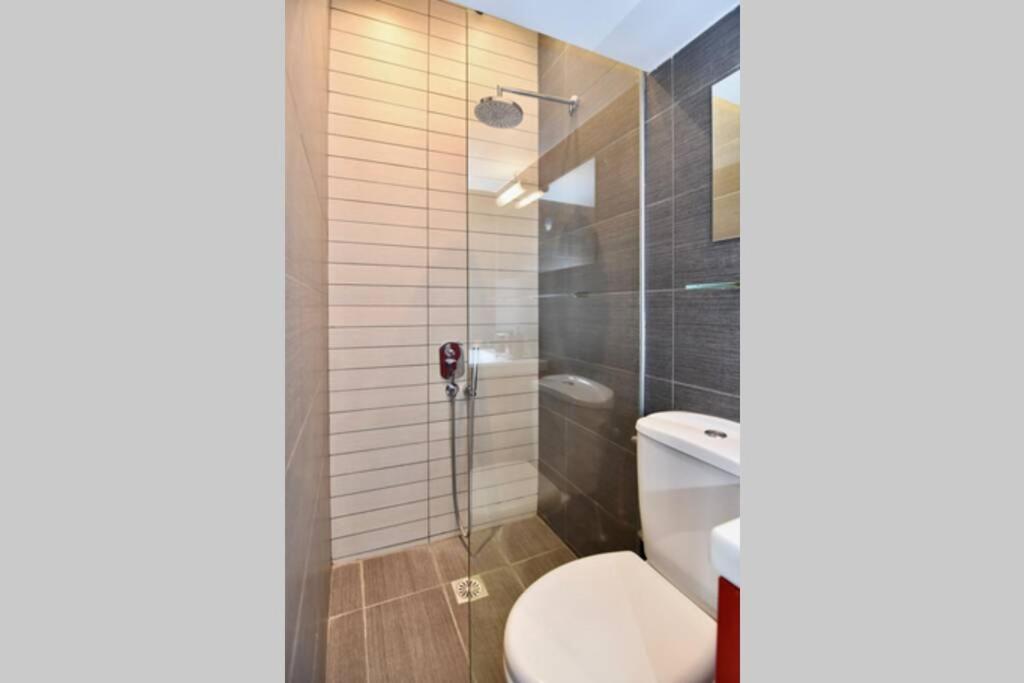 Modern Apartment In The Heart Of The City Larissa Zewnętrze zdjęcie